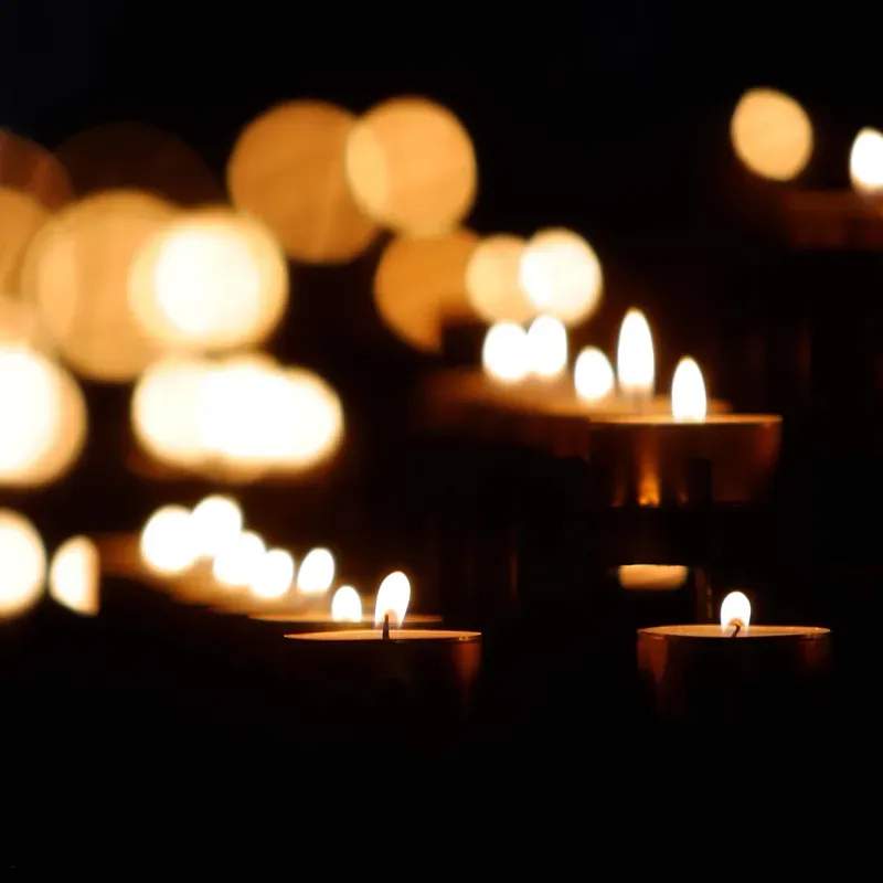 Behind the Pour: What Makes a Handcrafted Candle Special